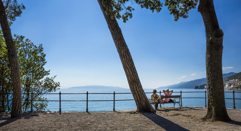 Smart Selection Hotel Belvedere Opatija Extérieur photo