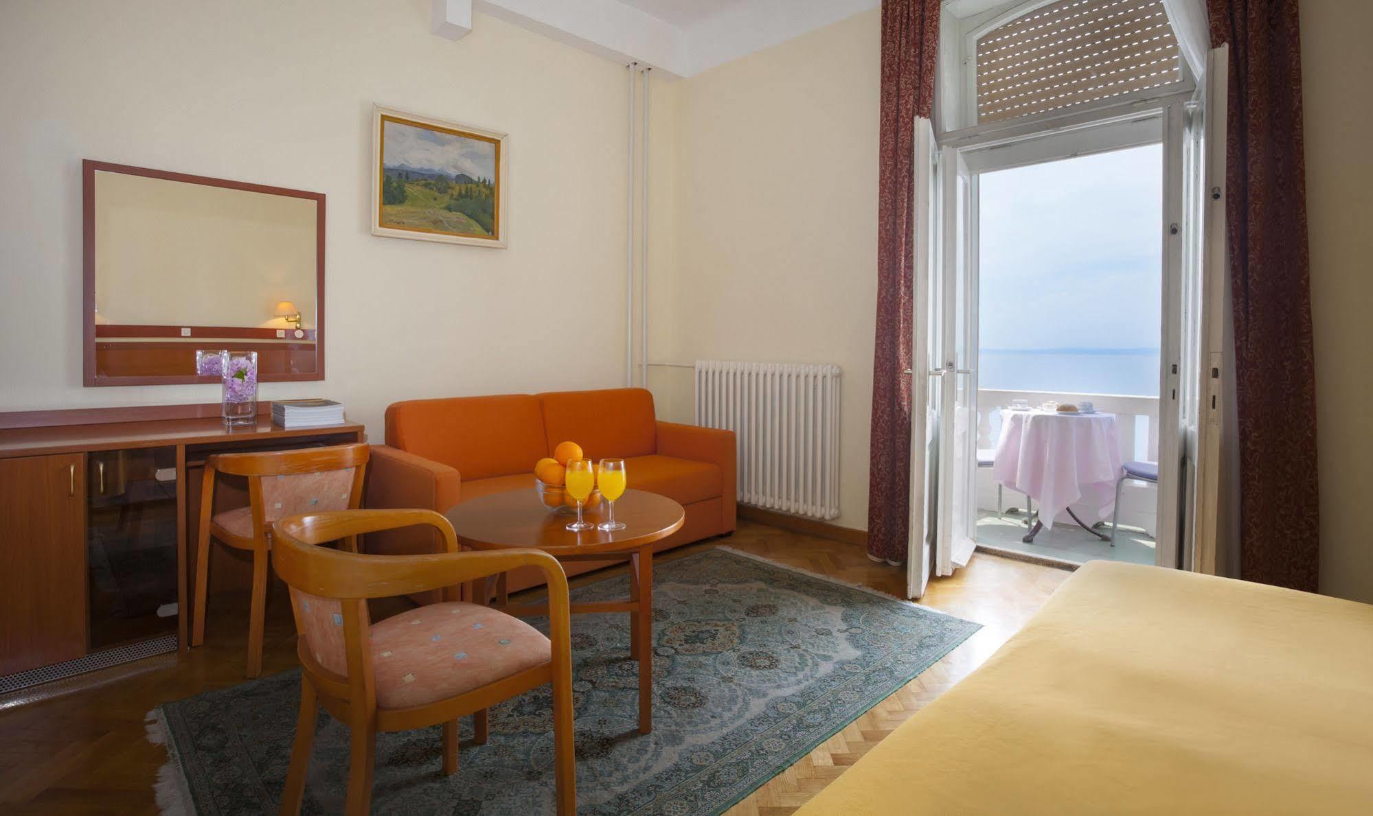 Smart Selection Hotel Belvedere Opatija Extérieur photo